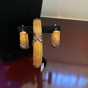 Gold mesh earrings and bracelet
